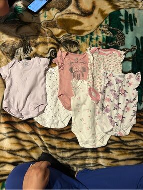Baby One-Piece Bodysuits (Set)